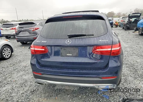 2019 Mercedes-Benz Glc 300 4Matic z USA, uszkodzony, nr VIN WDC0G4KB0KF656971